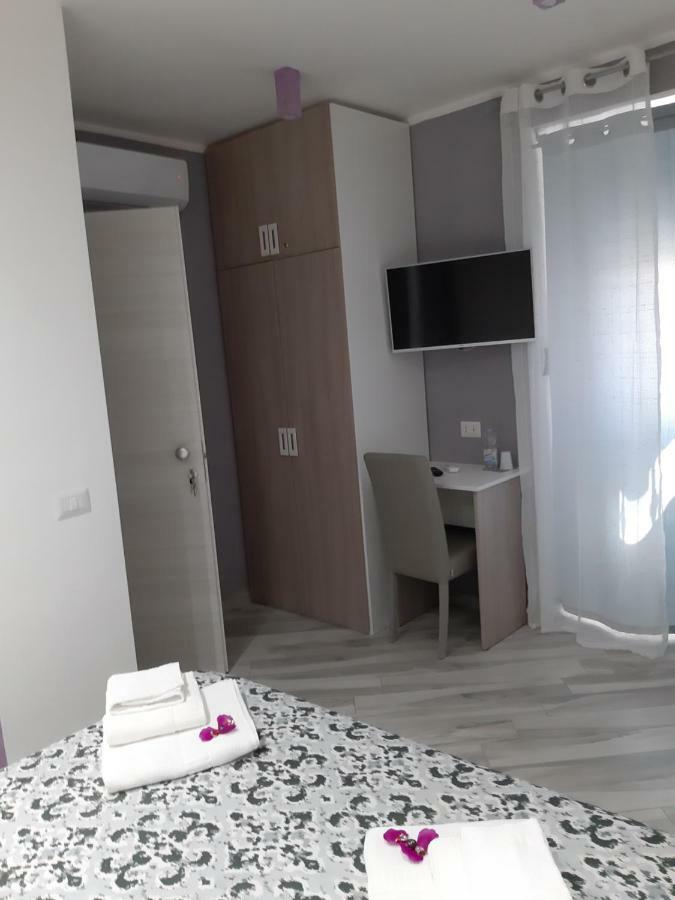 Il Diamante Bed and Breakfast Crotone Exteriör bild
