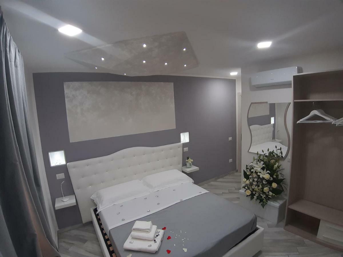 Il Diamante Bed and Breakfast Crotone Exteriör bild